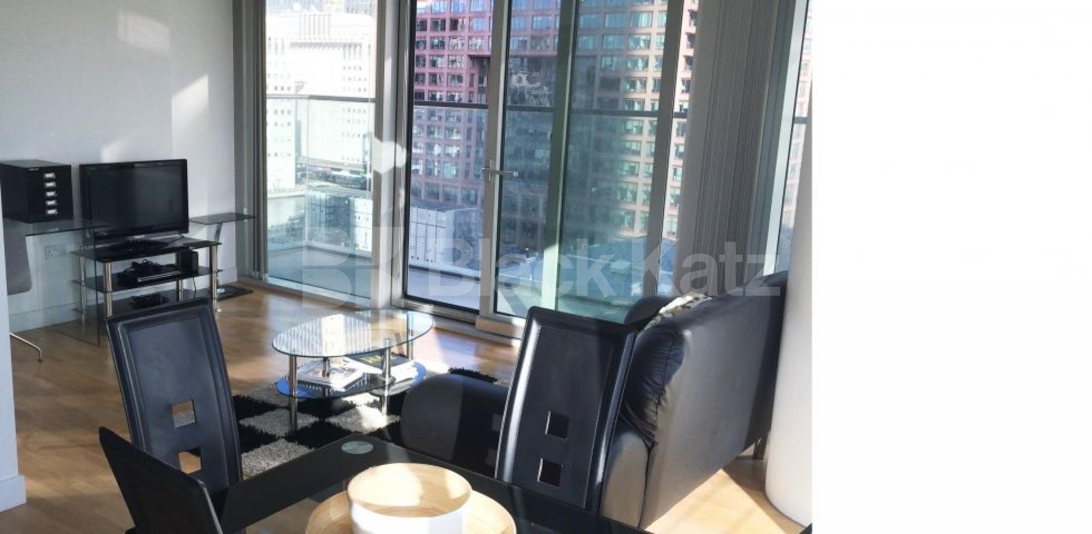 			UNDER OFFER, 2 Bedroom, 1 bath, 1 reception Apartment			 Landmark West Tower. Marsh Wall,, Canary Wharf